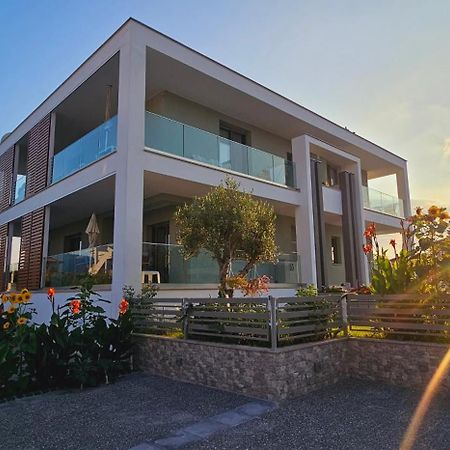 Alkion Boutique Living Aparthotel Vrasná Exteriör bild