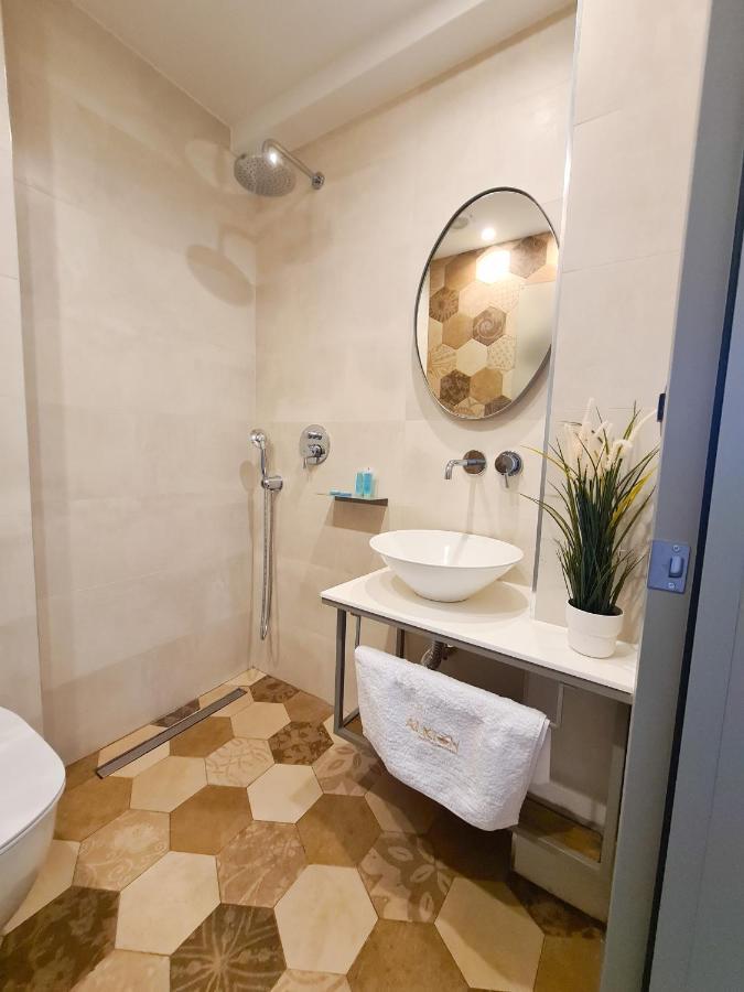 Alkion Boutique Living Aparthotel Vrasná Exteriör bild