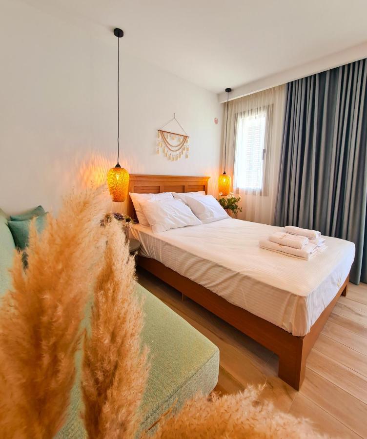 Alkion Boutique Living Aparthotel Vrasná Exteriör bild