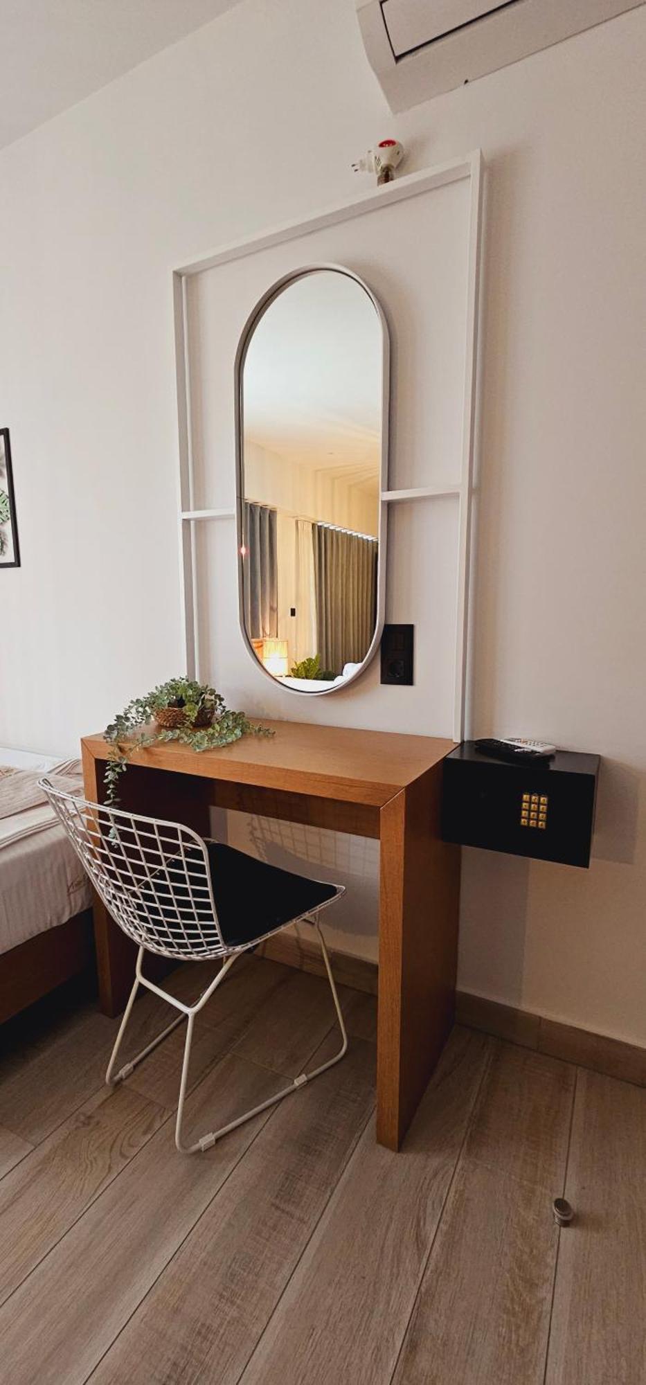 Alkion Boutique Living Aparthotel Vrasná Exteriör bild