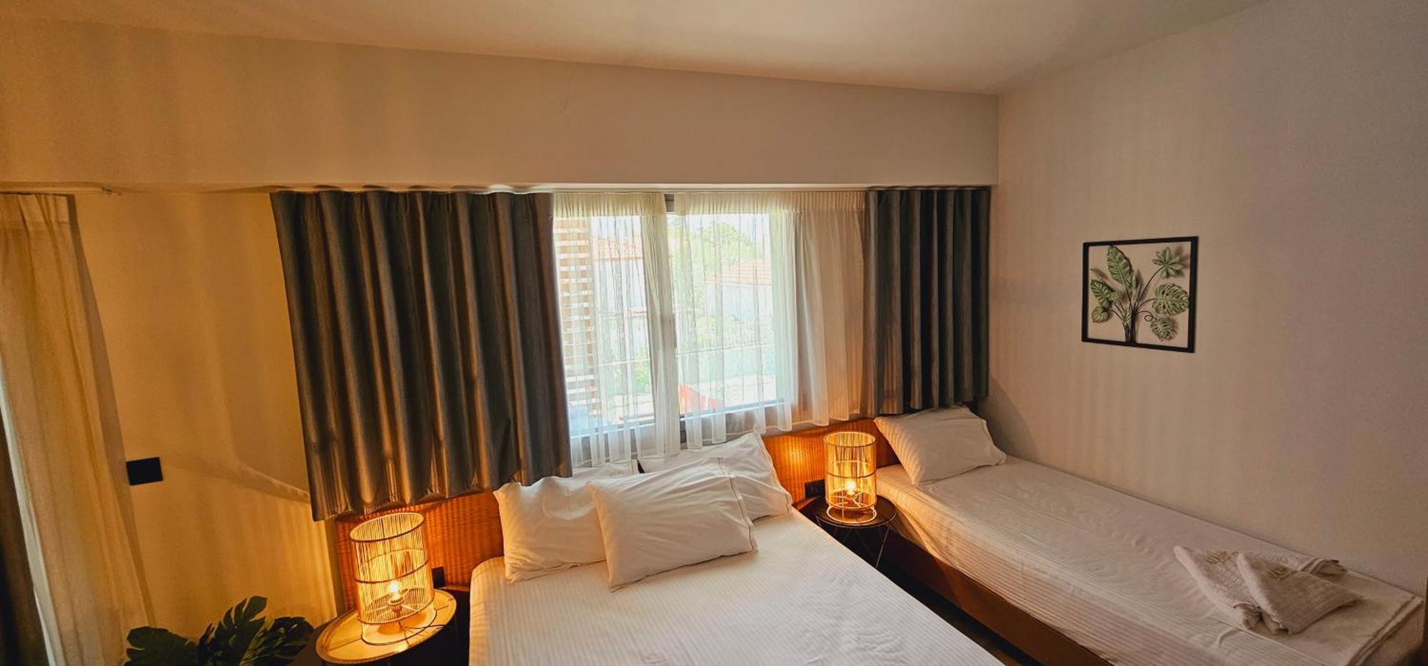 Alkion Boutique Living Aparthotel Vrasná Exteriör bild